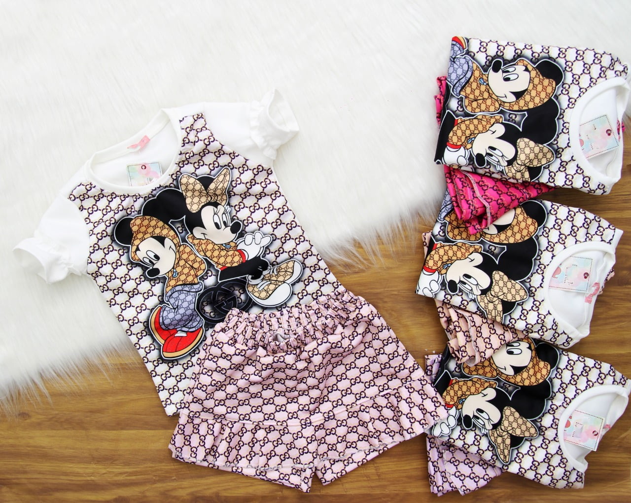 Cj. Minnie GG Short Saia