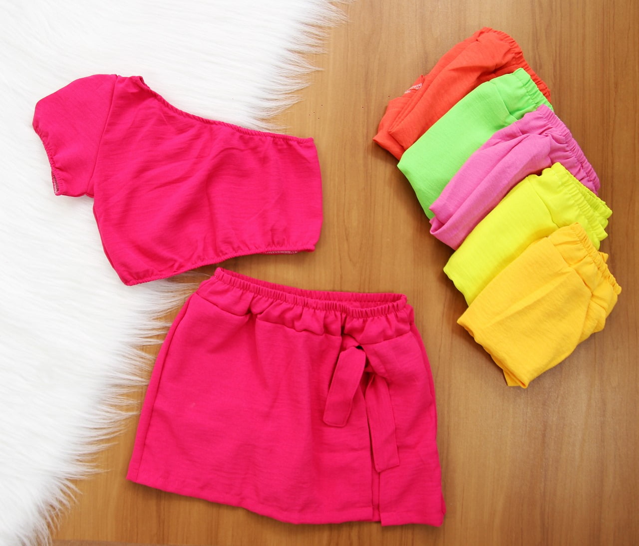 Cj. Cropped Short Saia CL